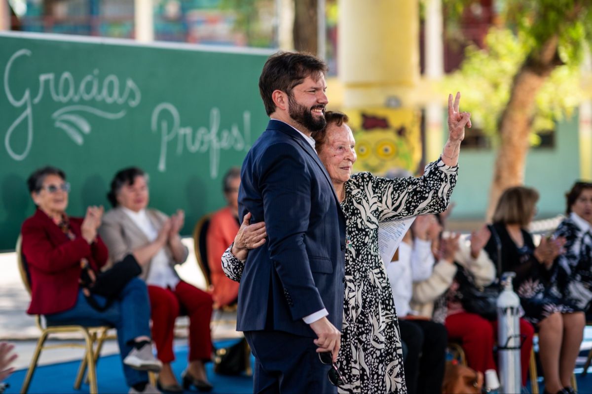 Despu�s de 40 a�os, Chile inici� el pago de la Deuda Hist�rica Docente