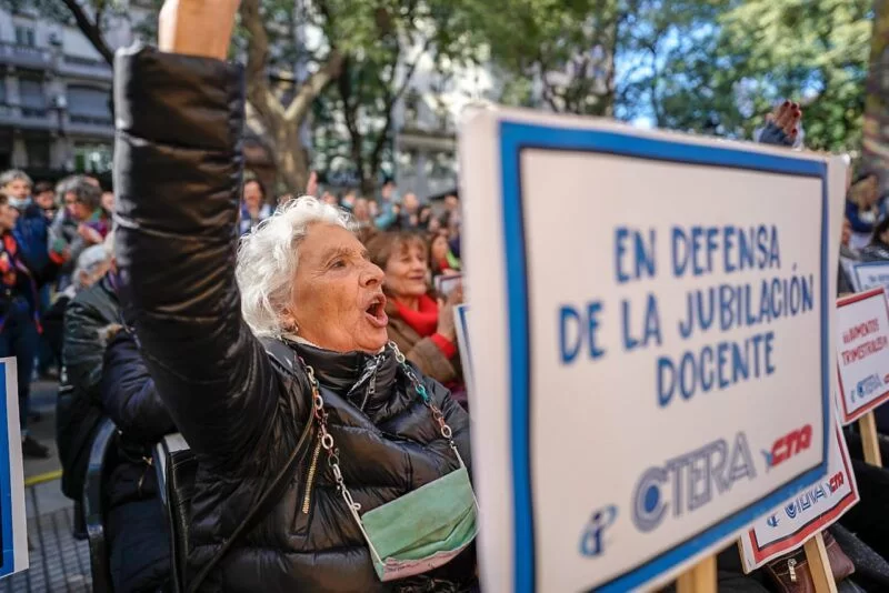 Jubilación docente: inequidades y reversión de una tendencia histórica