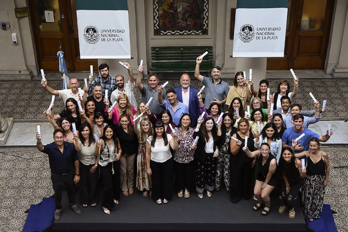 La UNLP entregó diplomas a los egresados de la Especialización en Docencia Universitaria