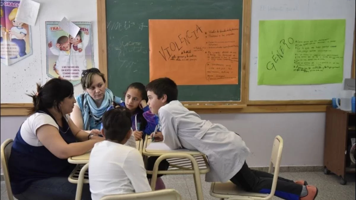 Casi dos tercios de los uruguayos apoyan la educación sexual integral 