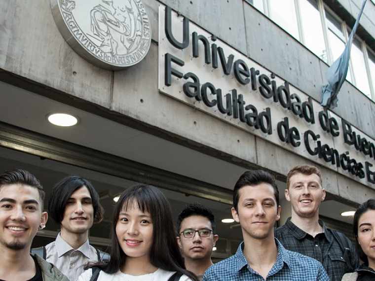 Cuáles son las cifras oficiales sobre estudiantes extranjeros en la Universidad