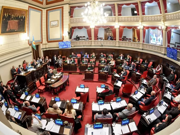 El Frente Renovador y el mileismo bonaerense piden cuentas sobre Educación