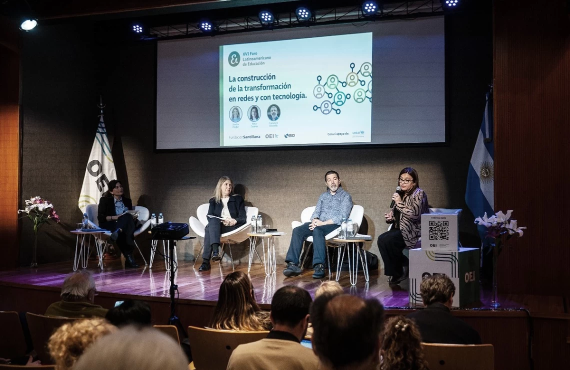 Construir liderazgo en la escuela, debate del XVII Foro Latinoamericano de Educación