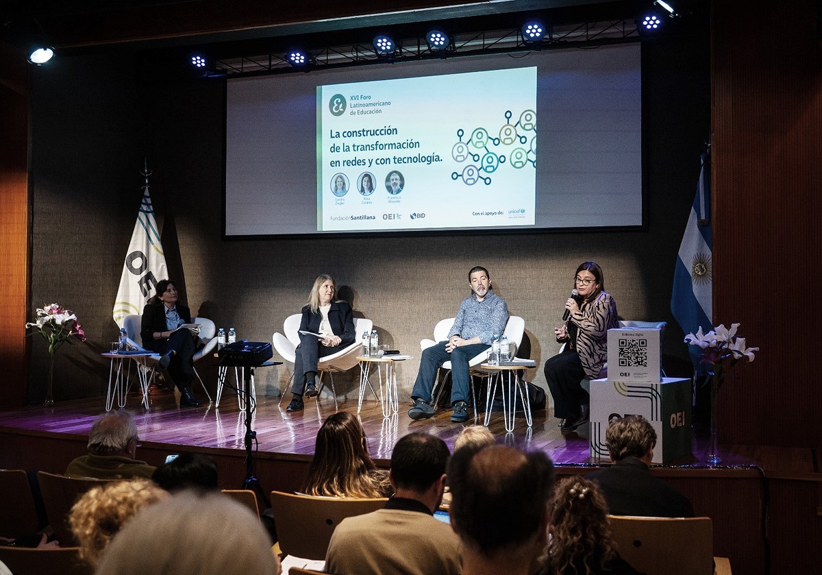 Construir liderazgo en la escuela, debate del XVII Foro Latinoamericano de Educación