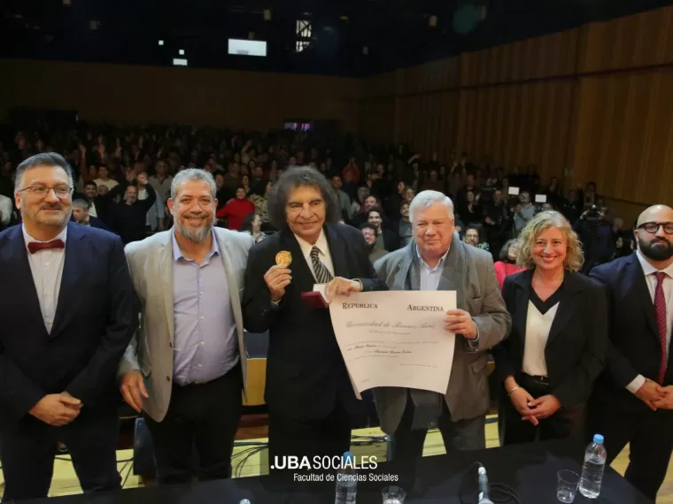 La UBA entregó el Doctorado Honoris Causa a Alejandro Dolina