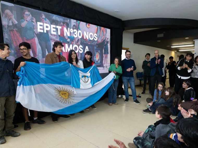 Estudiantes neuquinos competirán en el Mundial de Robótica de Corea del Sur