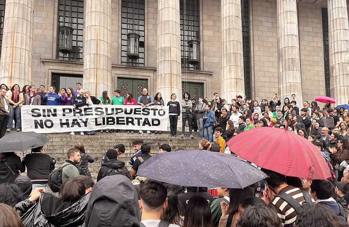 Financiamiento: La justicia habilitó la apelación pero dejó firme la obligación de cumplir